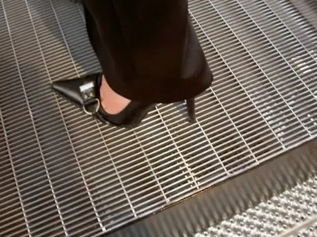 The Dense Metal Grating of Kindhold