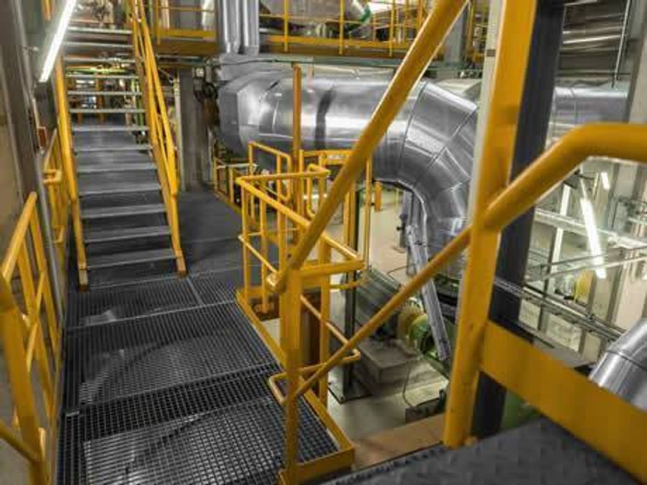 Operating Platform of Metal Grating in Power Generation